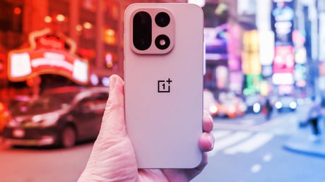 A OnePlus 15 végre meghódítja Amerikát – nem véletlen az öt csillag