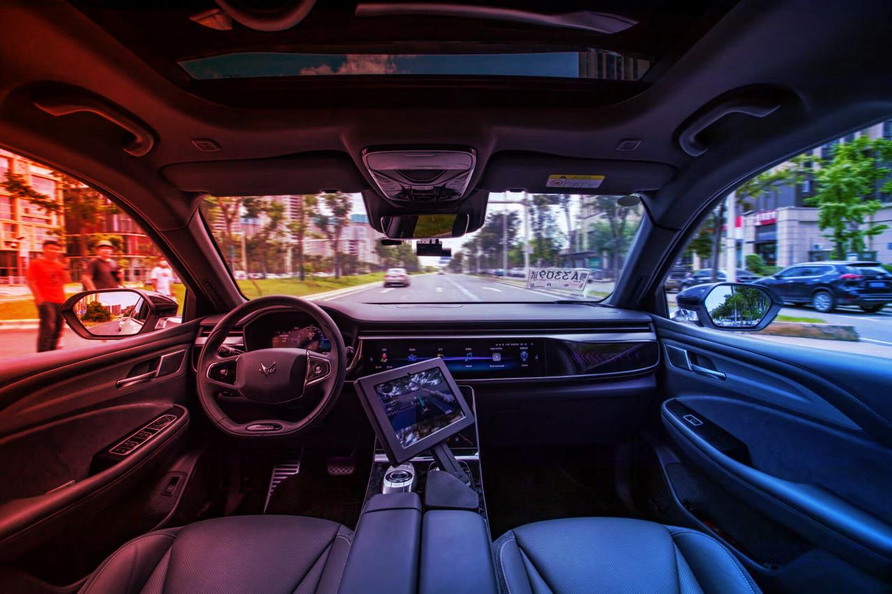 A robotaxik nagy dobása: Kína végleg rákapcsolt az önvezetésre