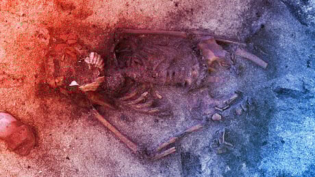 A vikingek rejtélyes halotti rítusa: fésűkagyló a szájban