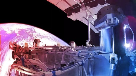 A világűr zeng tőlük, mégis láthatatlanok az amerikai kémműholdak