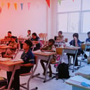 Az Alfa-generáció digitális bennszülöttként keresi a helyét a bizonytalan világban