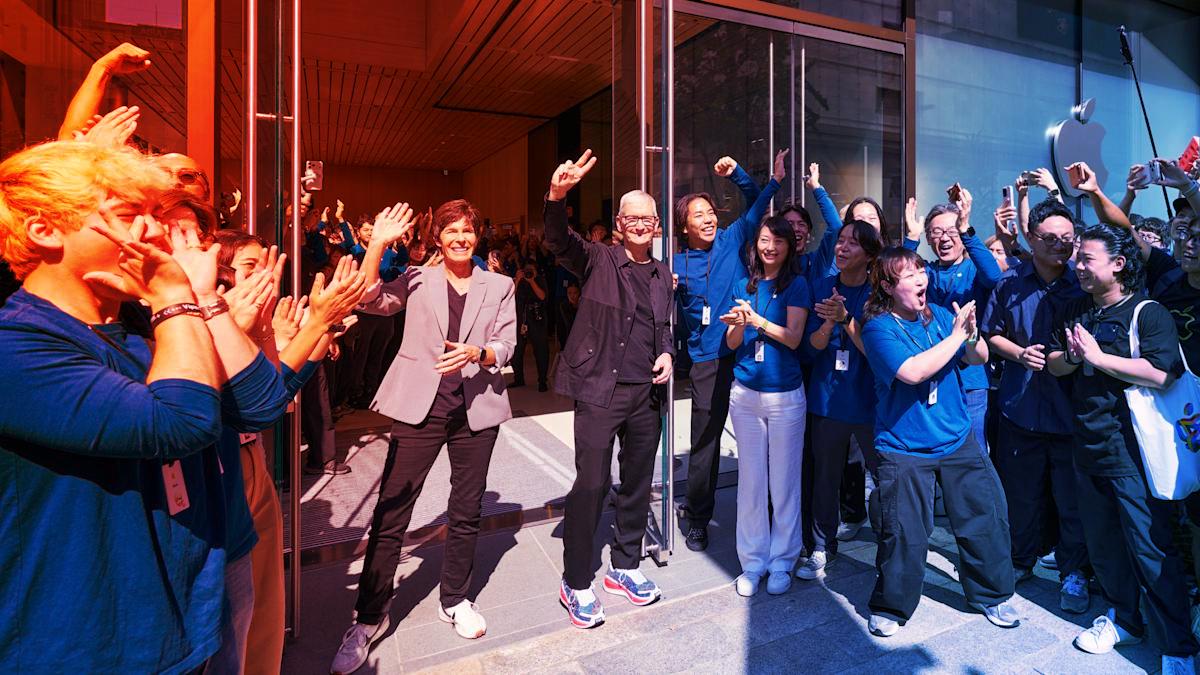 Az Apple már Tim Cook utódját keresi – Jövőre jöhet a váltás