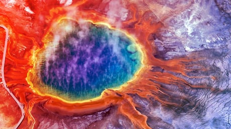 Az apró rengések rejtett életet ébresztenek Yellowstone mélyén