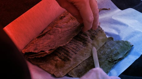 Az első norvég könyv: fókabőrbe kötött énekeskönyv