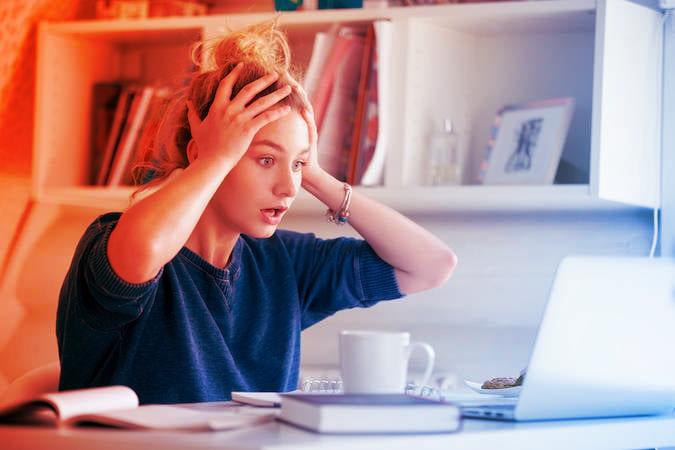 Az MI felforgatja a JavaScript-ökoszisztémát – azonnali glob-frissítés kell