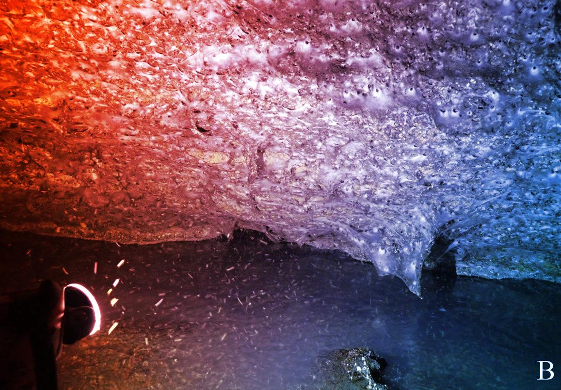 Az óriáspókháló, amely fél teniszpályát borít be