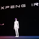 Az új kínai robot annyira élethű, hogy fel kellett vágniuk