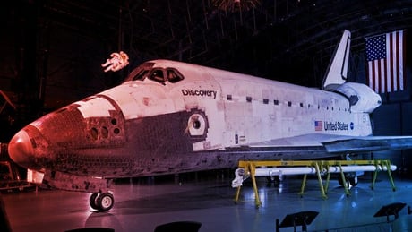 A Discovery űrsikló csillagászati áron költözne Houstonba