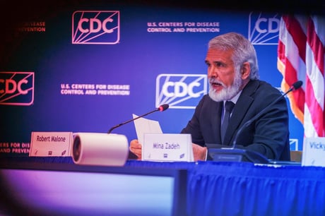 A hepatitis B-s szavazás káoszba fullasztotta az oltási tanácsadó bizottságot