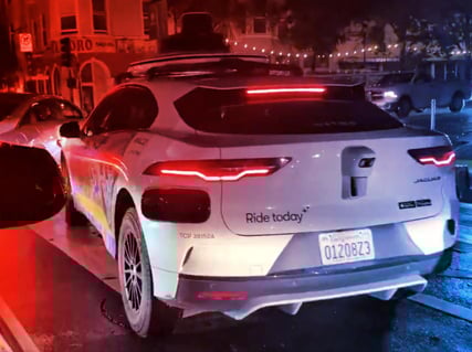 A mesterséges intelligenciás autók elárasztották San Franciscót – káosz a sötétben