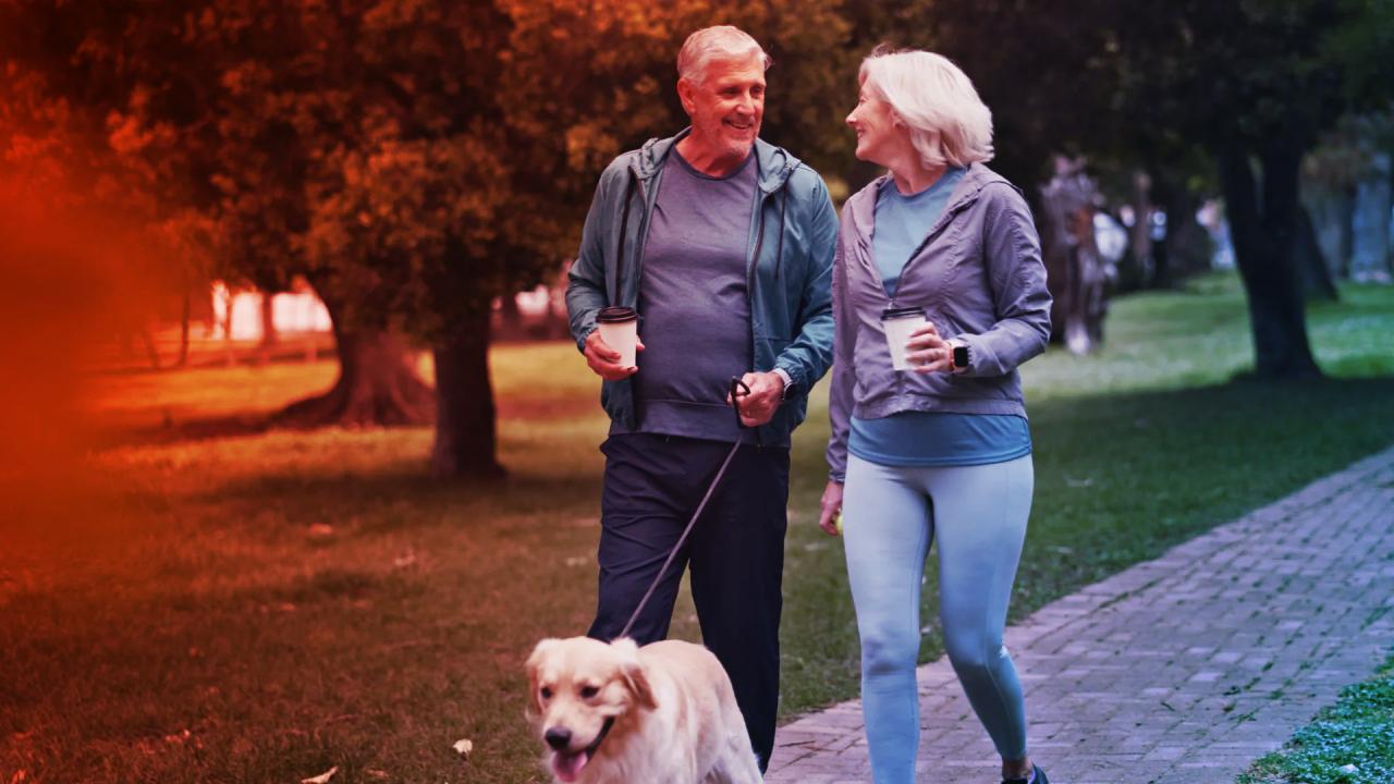 A tea erősítheti, a sok kávé gyengítheti az idősebb nők csontjait