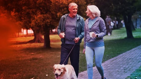 A tea erősítheti, a sok kávé gyengítheti az idősebb nők csontjait