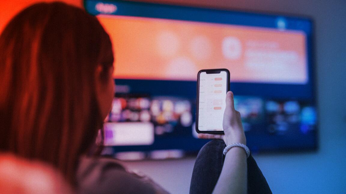 A texasi kormány háborút hirdet az okostévék titkos megfigyelése ellen
