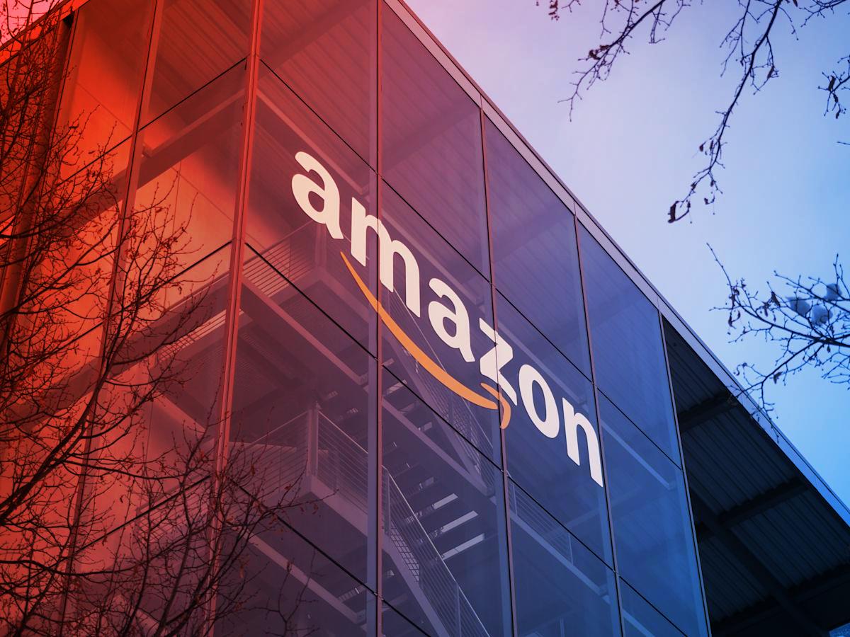 Az Amazon hátat fordít a Postának – Ennyi volt?