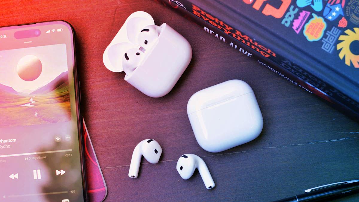 Az elveszett AirPods pillanatok alatt meglesz: így találd meg