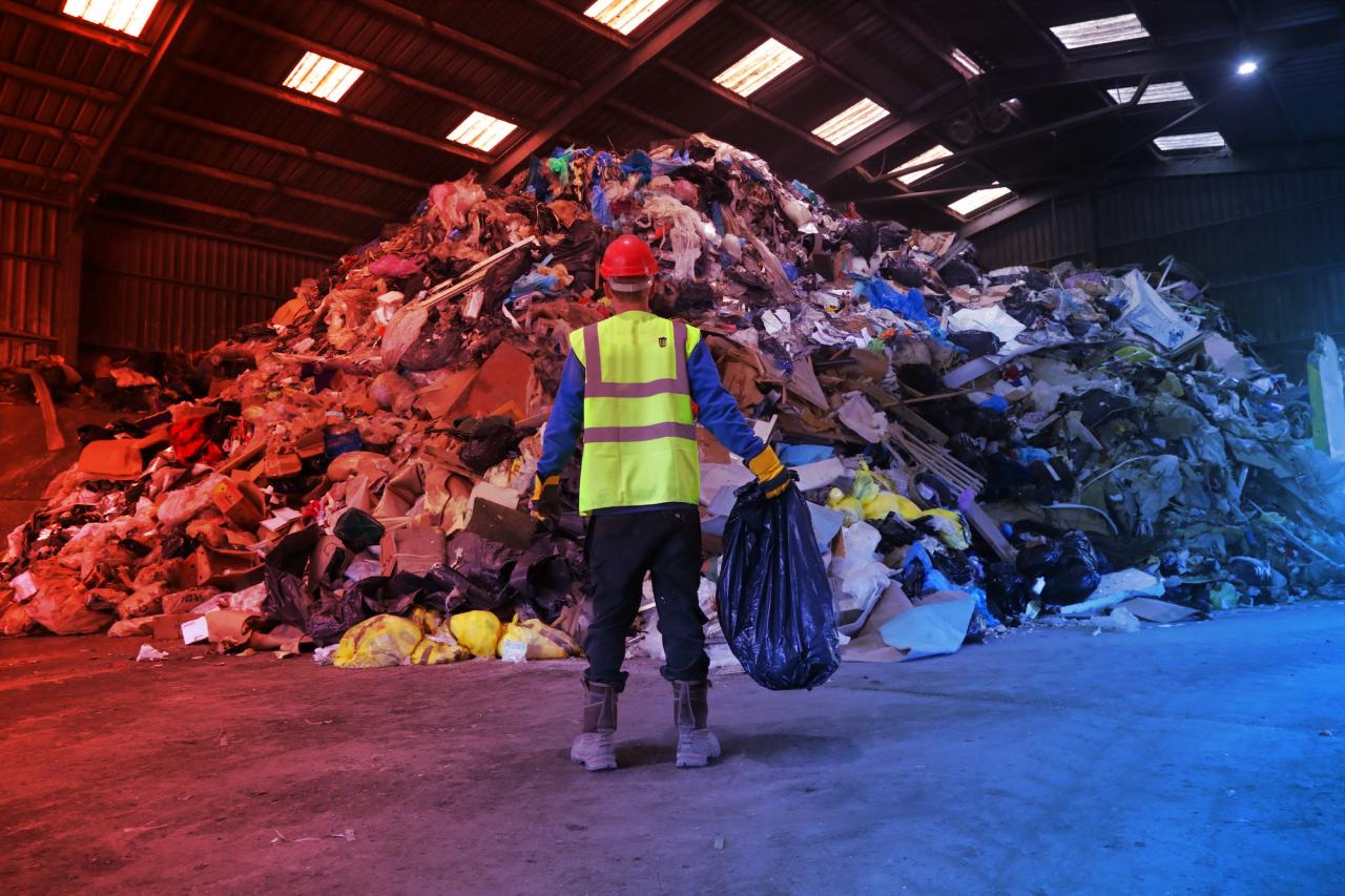 Az emberiség műanyagban fuldoklik: sokkoló jóslat 2040-re