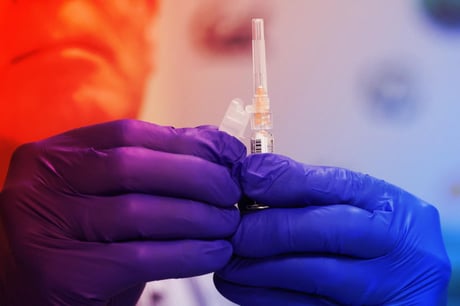 Az FDA újabb vakcinariadója: jön a pánik?