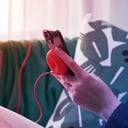Az IKEA új vezeték nélküli töltője cuki, és meglepően praktikus