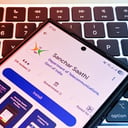 Az indiai Nagy Testvér mindent lát: nyilvántartanak minden okostelefont