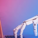 Az MI végre testet ölt: megérkezett az idegrendszerű robotbőr