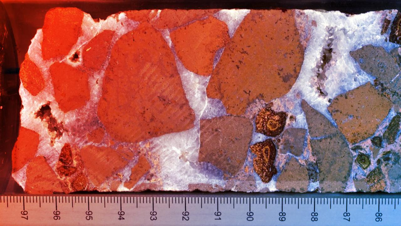 Az óceán mélye lehet a Föld titkos szén-dioxid-szivacsa