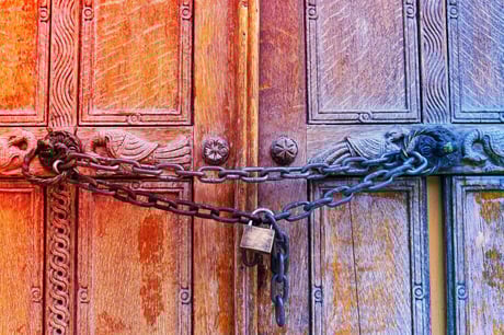 Az online tartalomkészítők háborút hirdetnek az MI-botok ellen