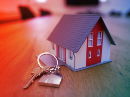 Az otthon ára: biztonság vagy megfizethetőség – te melyiket választod?