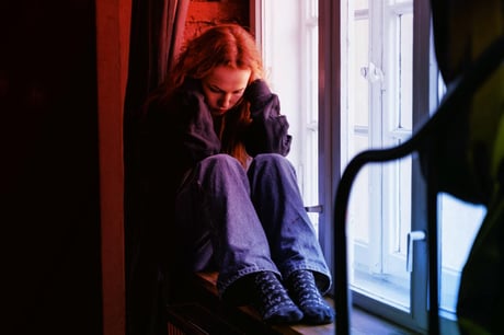 Az új brit terv megfelezné a nők elleni erőszakot