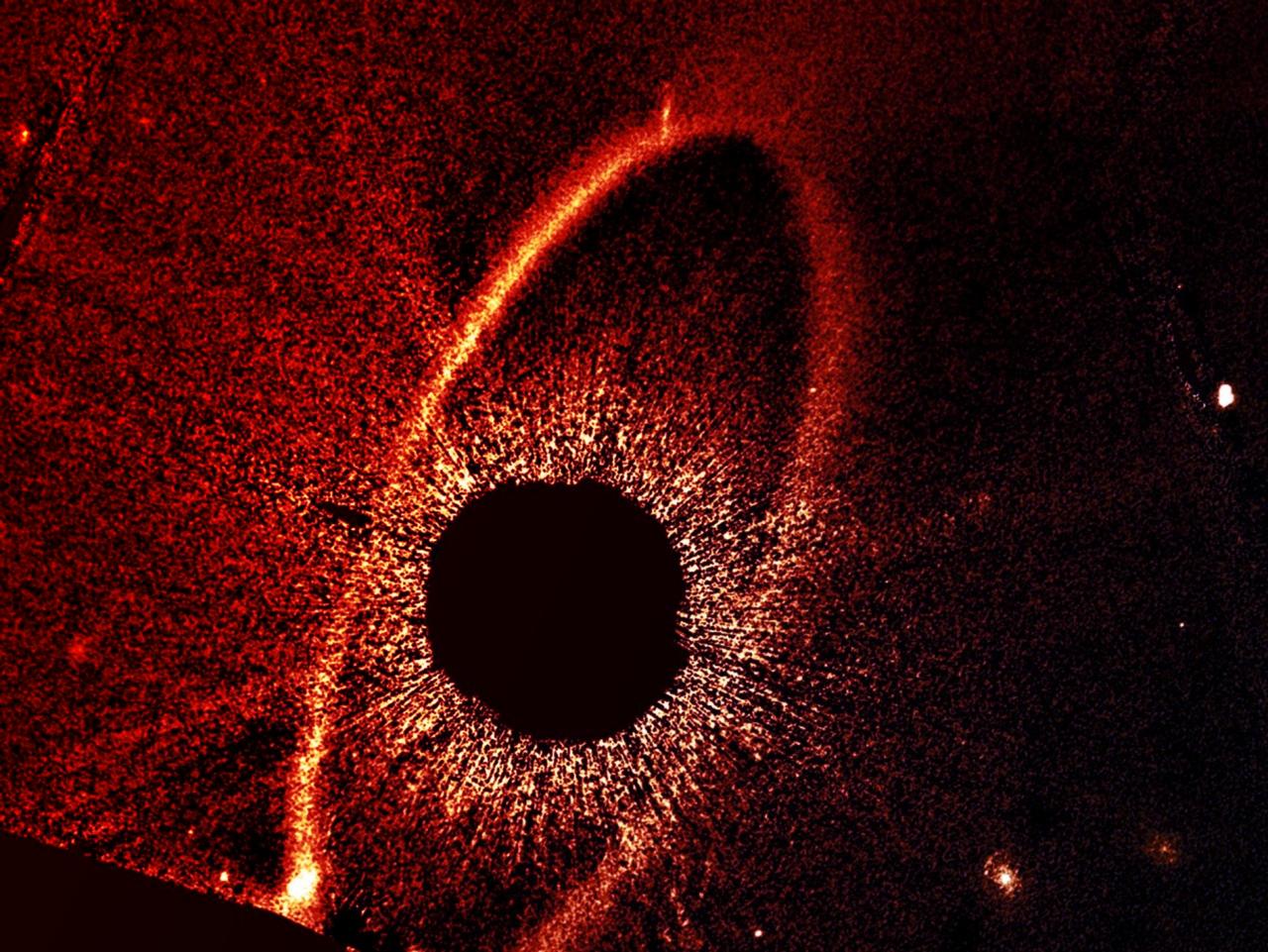 Az univerzum tűzijátéka: újabb kozmikus balesetet fotózott a Hubble