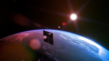 Az űrbe költöznek az adatszerverek – forradalom vagy vakvágány?