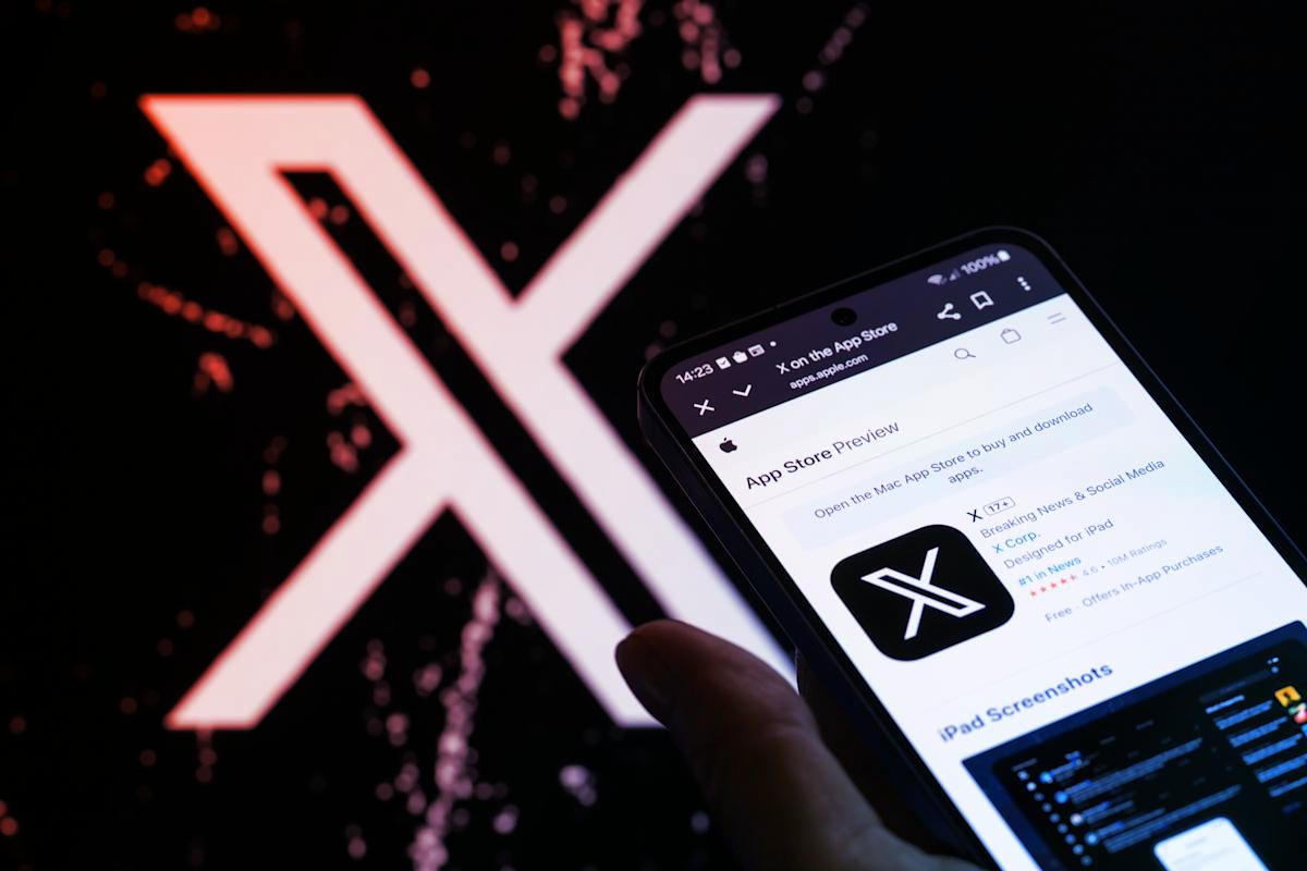 Az X-et kísérti a Twitter múltja: új szabályok, régi nevek