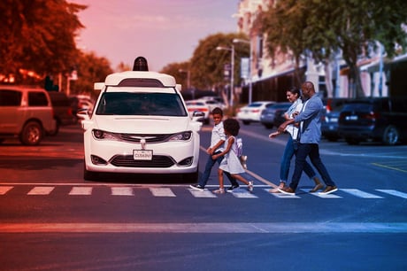 Megint botrány az önvezető taxiknál: újabb visszahívás