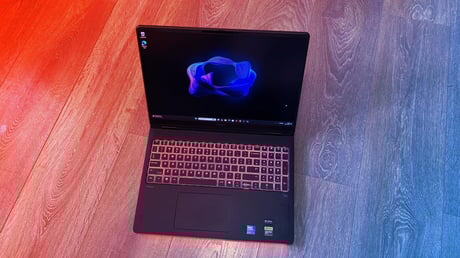 A HP Omen Max 16: brutális teljesítmény jó áron, hordozhatatlan