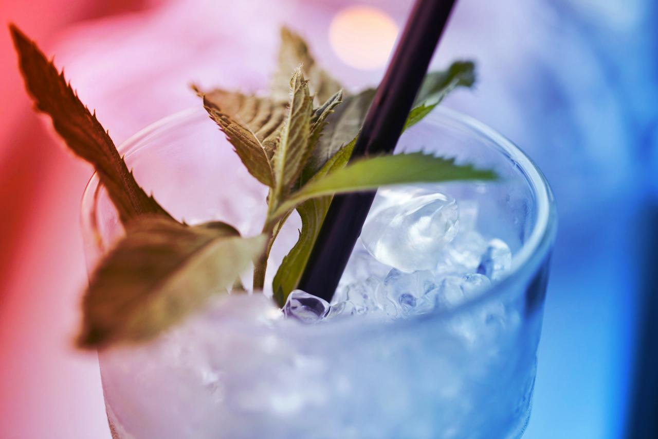 A meglepő ok, amiért jéghidegnek érezzük a vizet mentolos fogkrém után