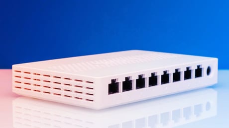 A pénztárcabarát Tenda SE108: 2,5 GbE csendben és könnyedén