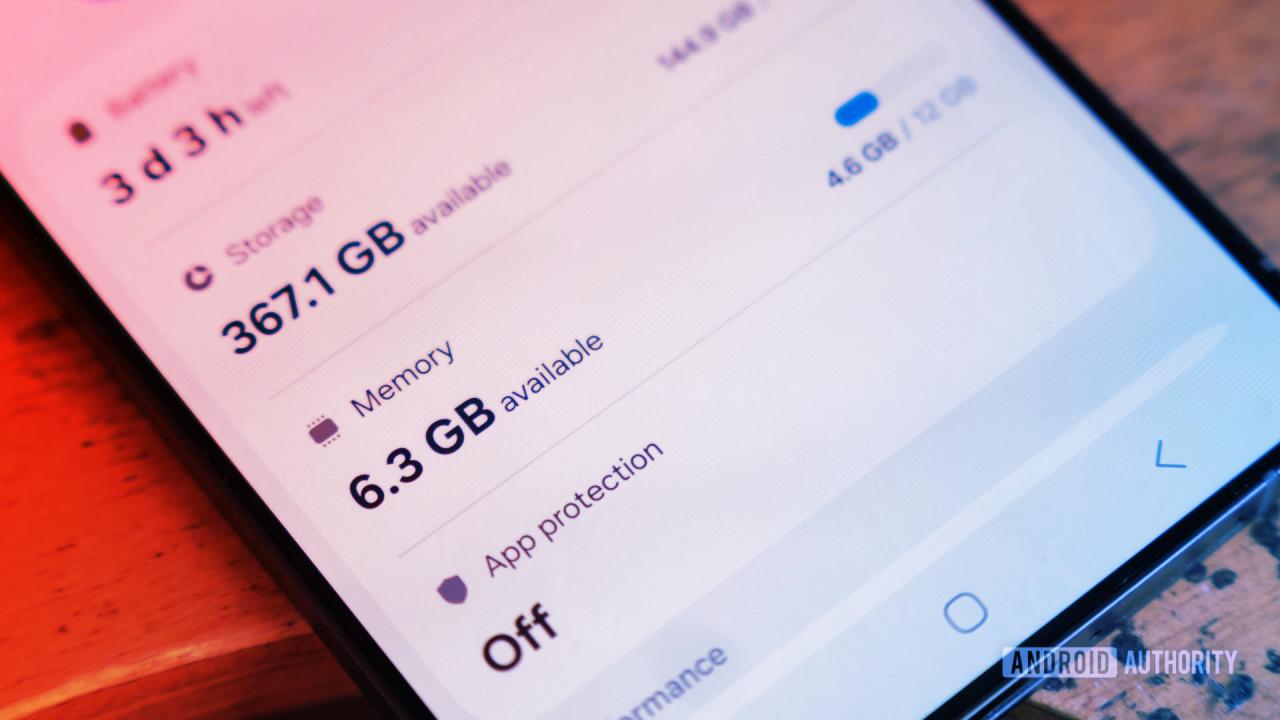 A RAM-válság elérte az okostelefonokat: tényleg jön a trükközés?