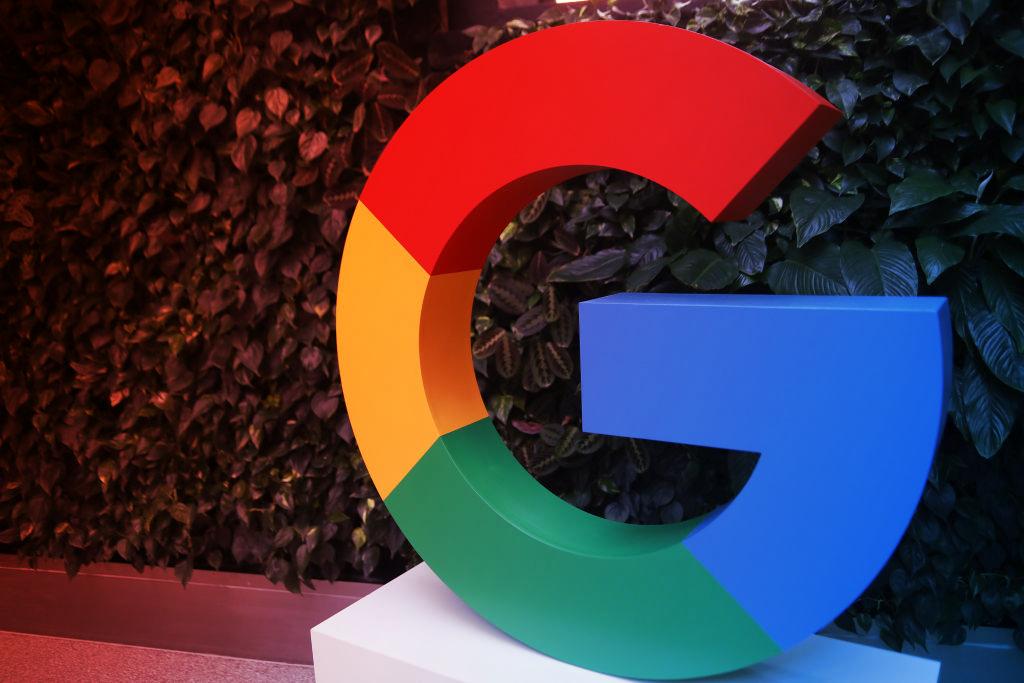 A rekordbírság: hangfelvételekkel kémkedett a Google