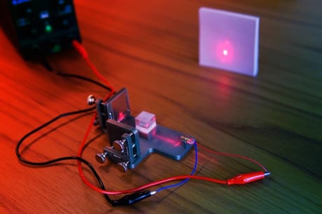 A saját Michelson-interferométer otthon, fillérekből