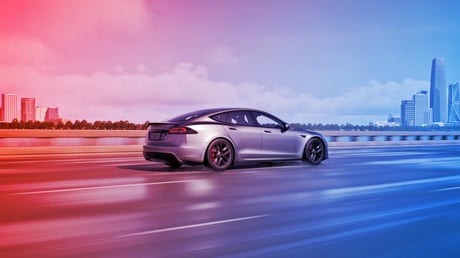 A Tesla autóit áldozná be az önvezető robotok kedvéért