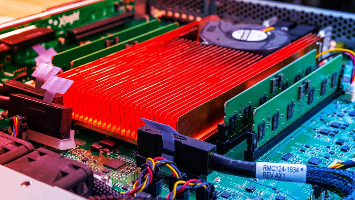 Az első komoly DPU, ami önálló szerverként működik