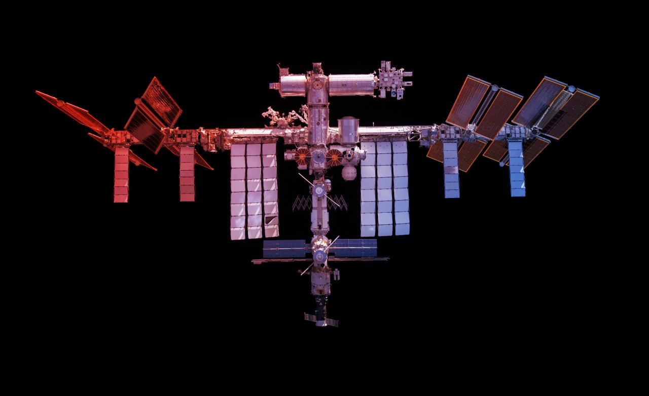 Az első vészhelyzeti ISS-evakuálás: bajba jutott űrhajósok hazatérnek