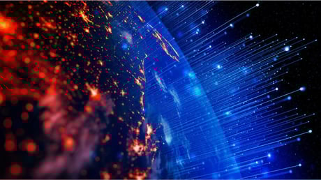 Az internet új rekordja: villámgyors letöltés hétköznapi optikai kábelen