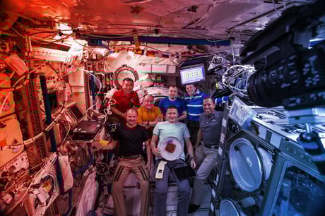 Az ISS-ről orvosi vészhelyzet miatt előbb térnek haza a NASA űrhajósai