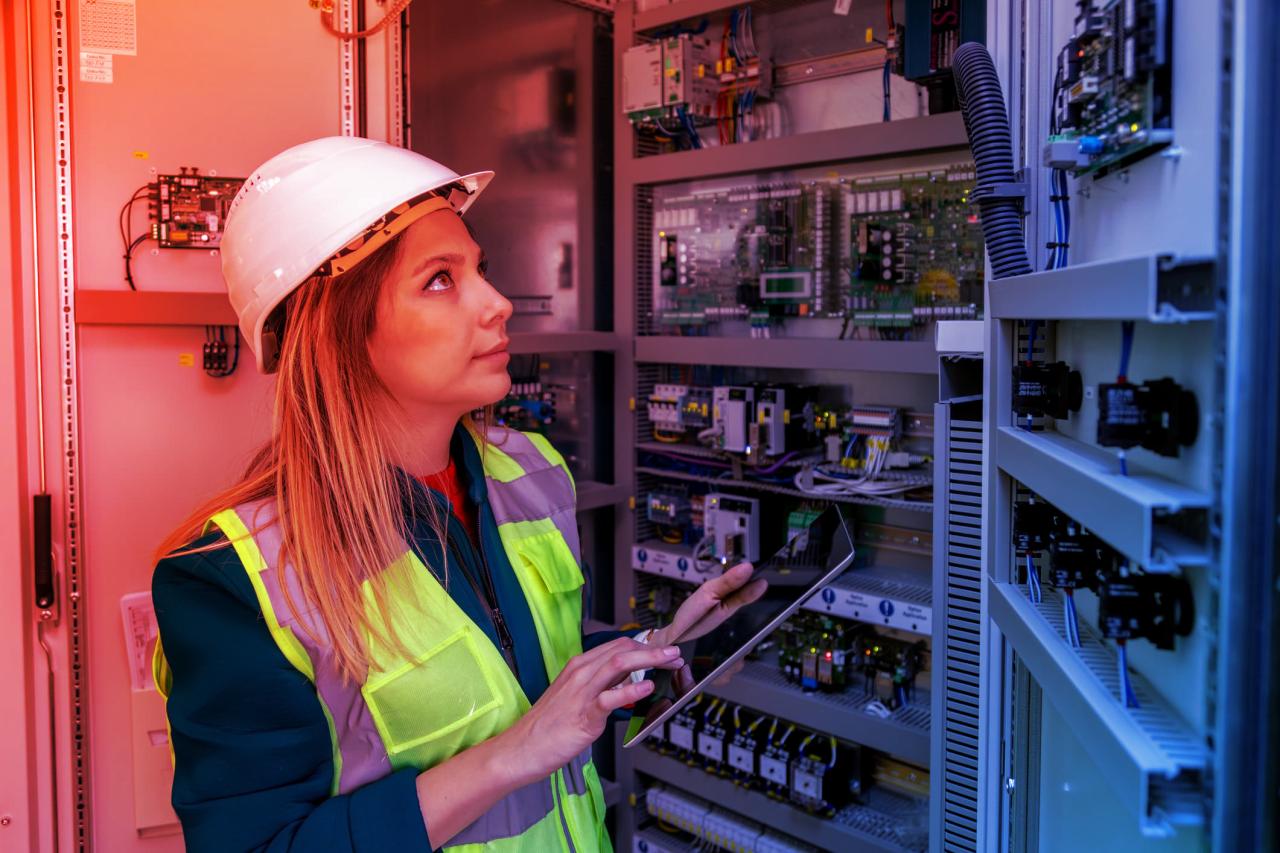 Az MI-forradalom aranykort hozhat a szakmunkásoknak