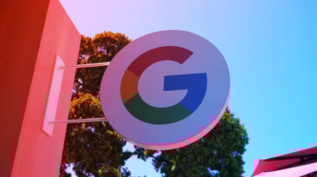 Az ostoba húzás, amiért a Google hátrébb sorol