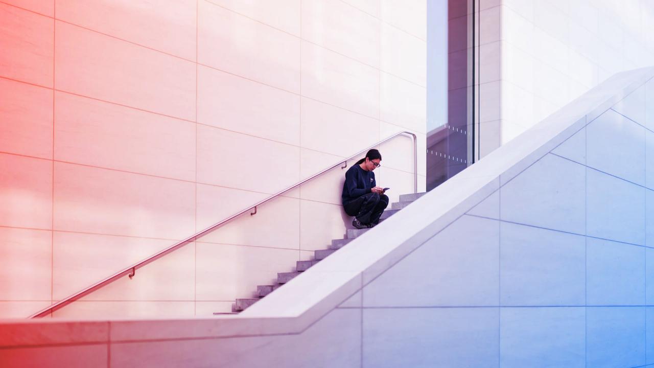 Az új hőseink: a doomscrolling ellen harcoló influenszerek