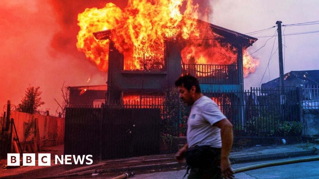 Az újabb, pusztító chilei tűzvész miatt katasztrófahelyzetet hirdettek
