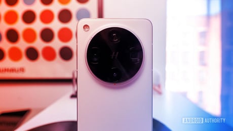 Az ultramobil szenzáció: 300 mm-es teleobjektívet kap az Oppo