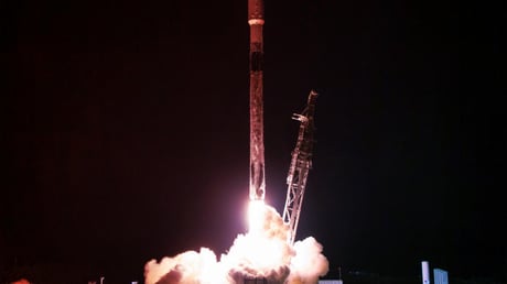 Az űripar forr: új rakéták, látványos bukások és nagy visszatérések