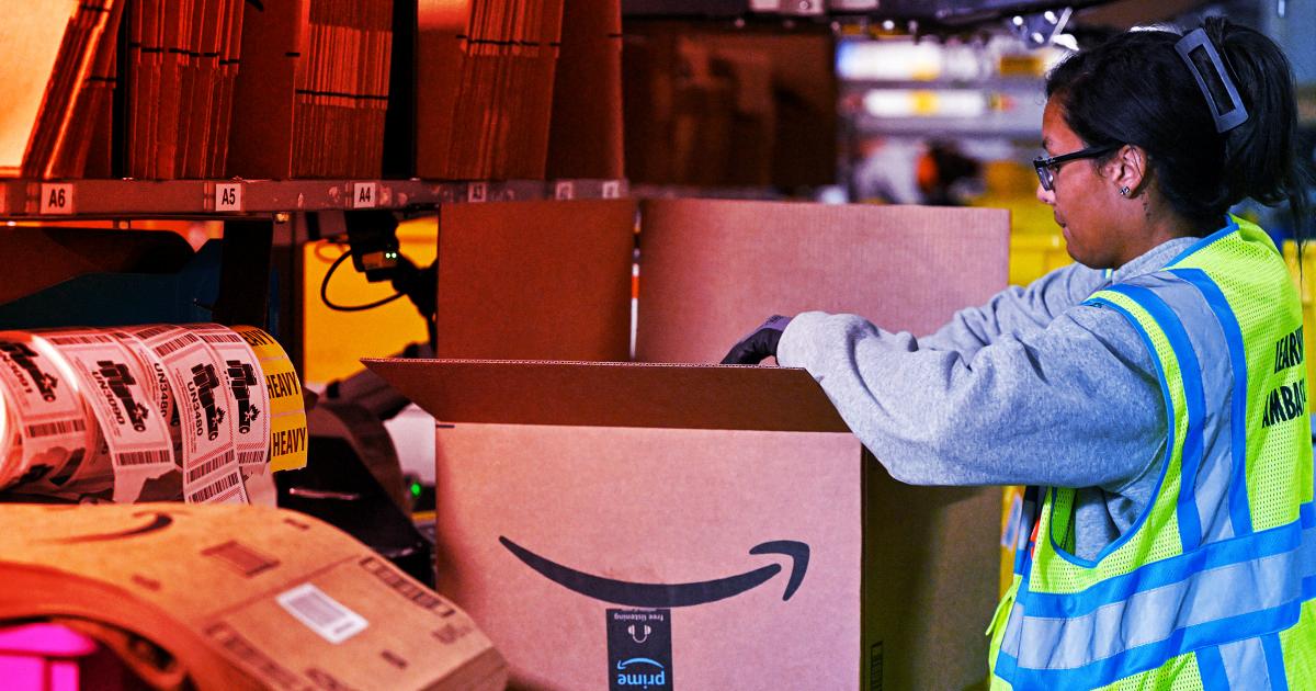 Újabb leépítés: az Amazon 16 ezer embert bocsát el